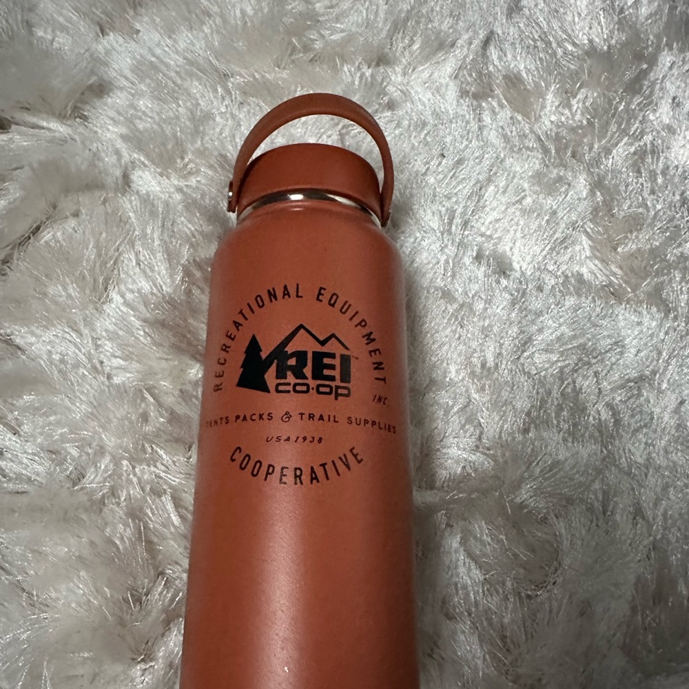 REI Co-op Hydro Flask brown 32oz travel bottle *Like New* Limited Edition